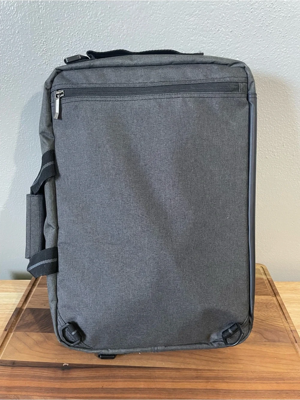 Solo New York Convertible Backpack Briefcase Laptop Bag Gray Multi Pocket Travel